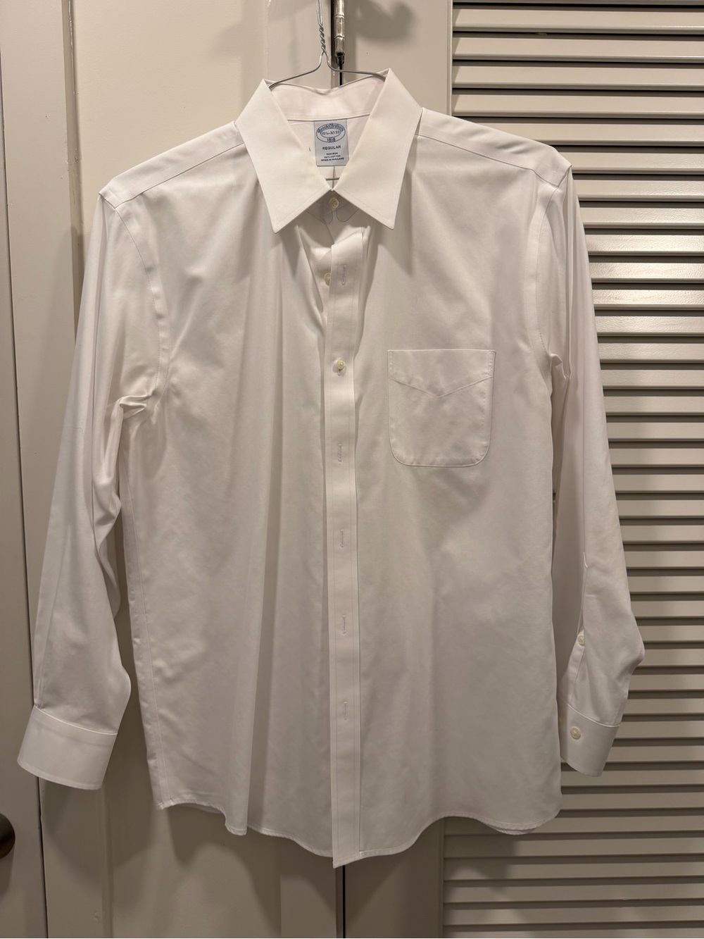 Brooks Brothers White Men’s Dress Shirt - Point Collar with Chest Pocket